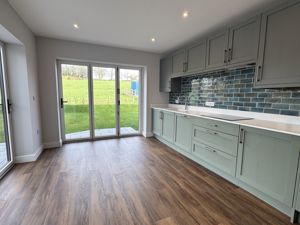 Photo 14- click for photo gallery